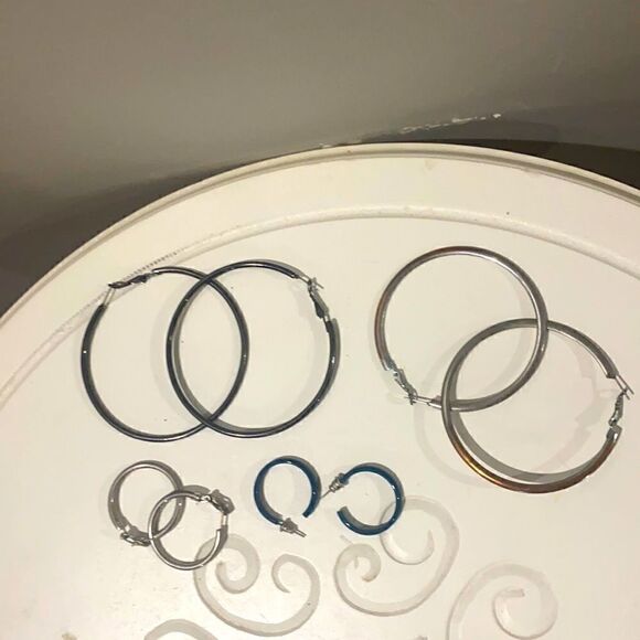 Hoop earrings. Bundle of 4 pair. 1 black, 2 silver, 1 teal. - Picture 1 of 2